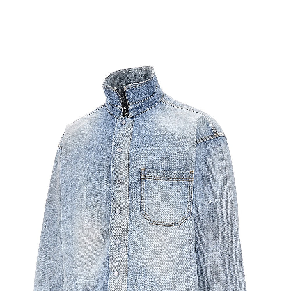 Denim shirt with zip closure