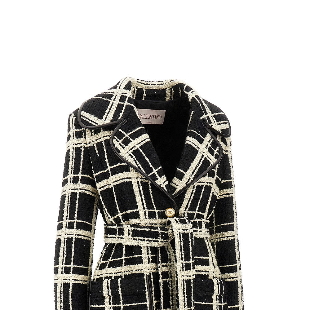 Cappotto lungo in tweed bouclé con cintura