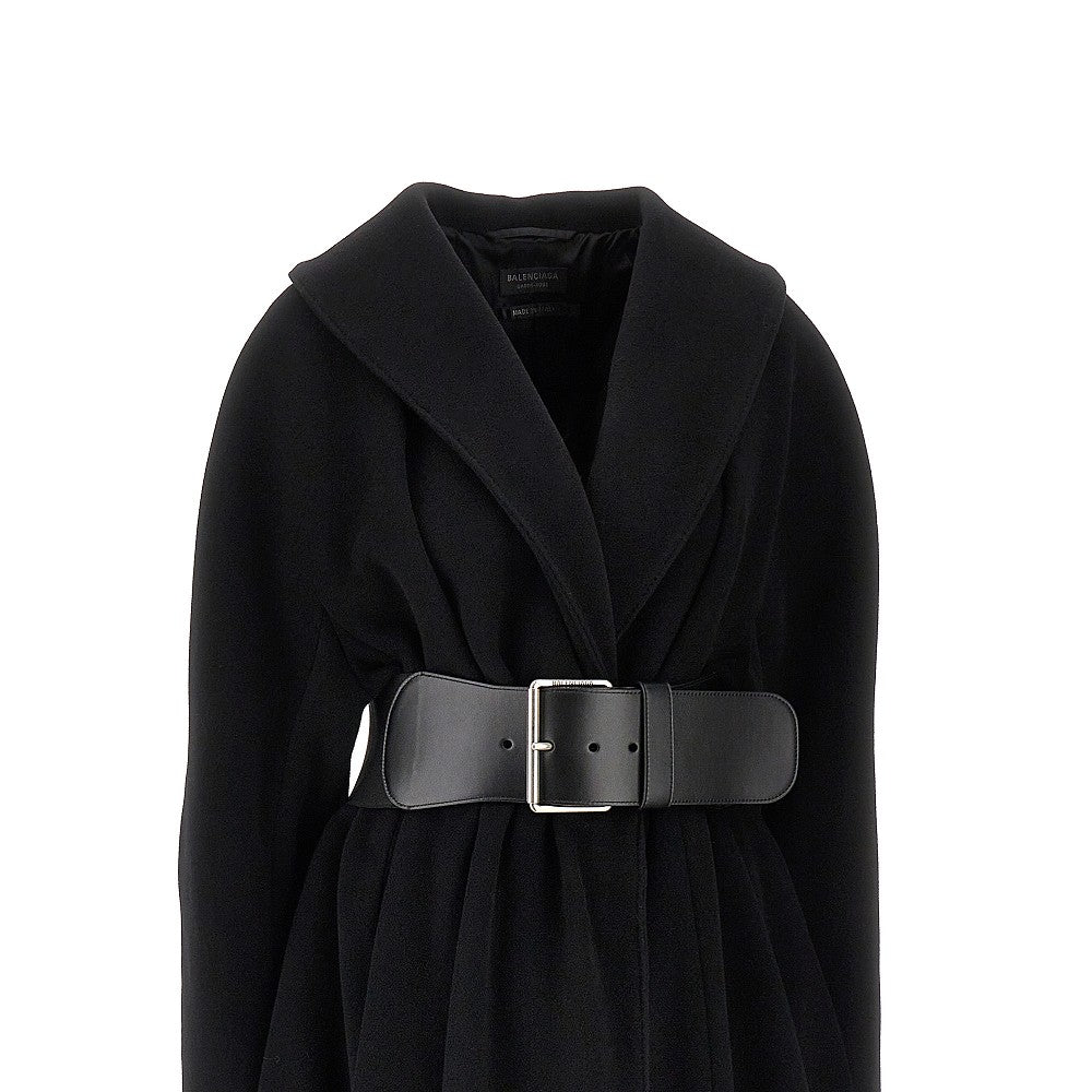 Cappotto in panno con cintura