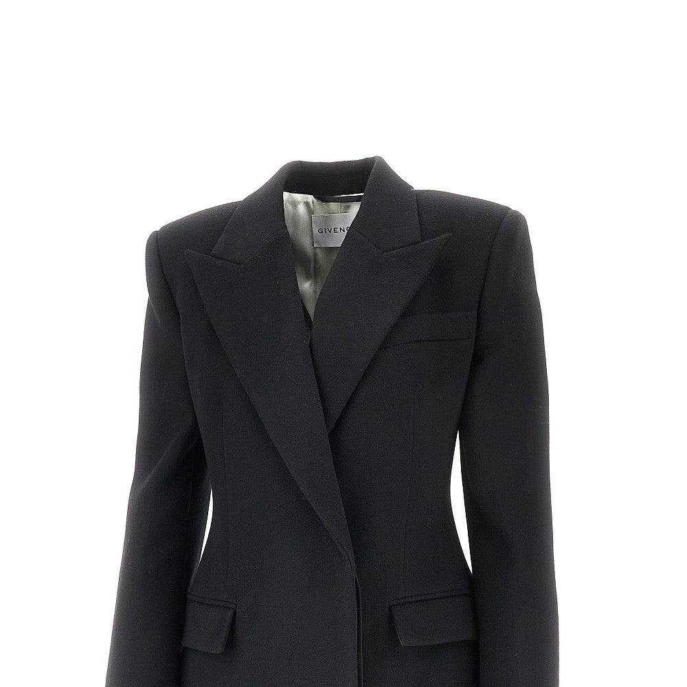 Cappotto in lana con spalle imbottite