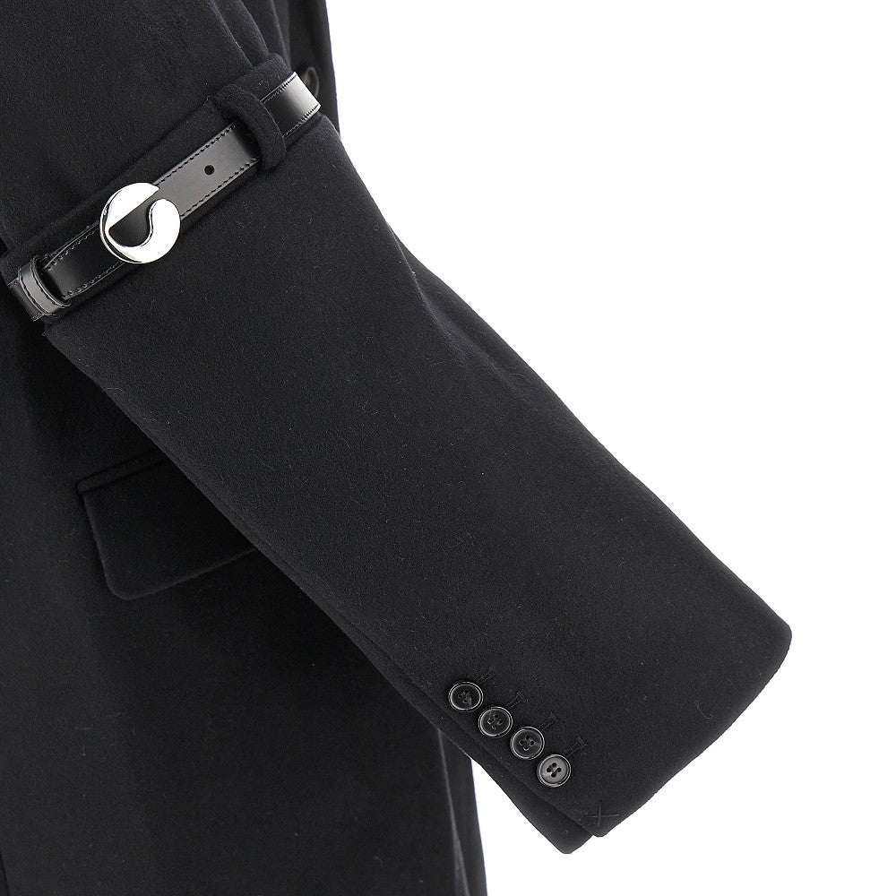 Single-breasted coat with belted sleeves