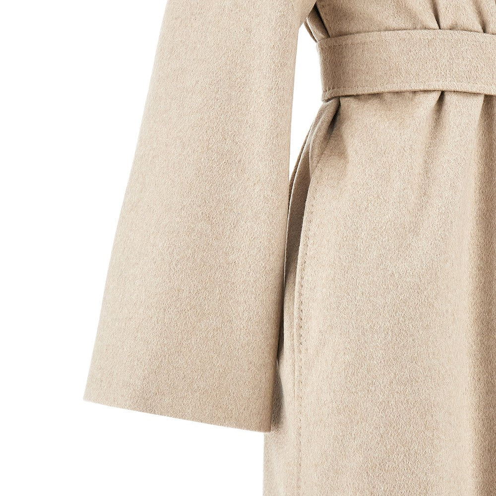 Cappotto in cachemire con cintura