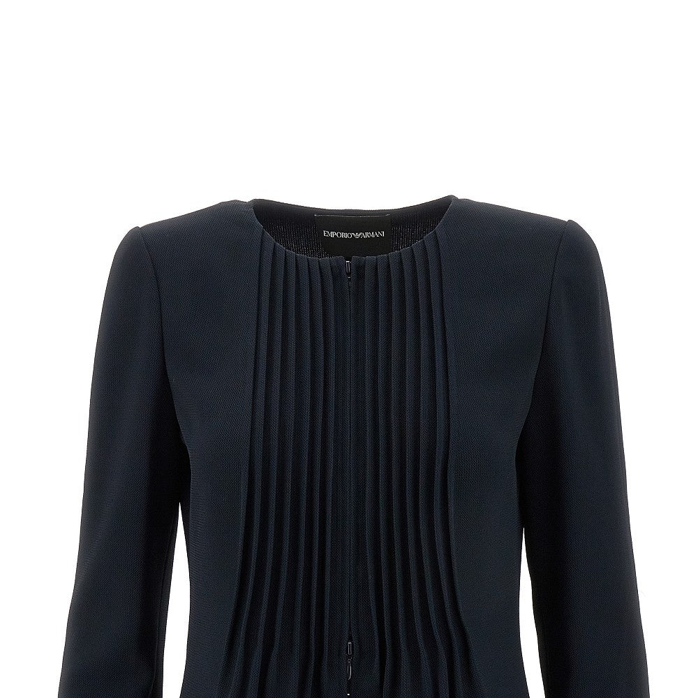 Crewneck jacket with plissé motif