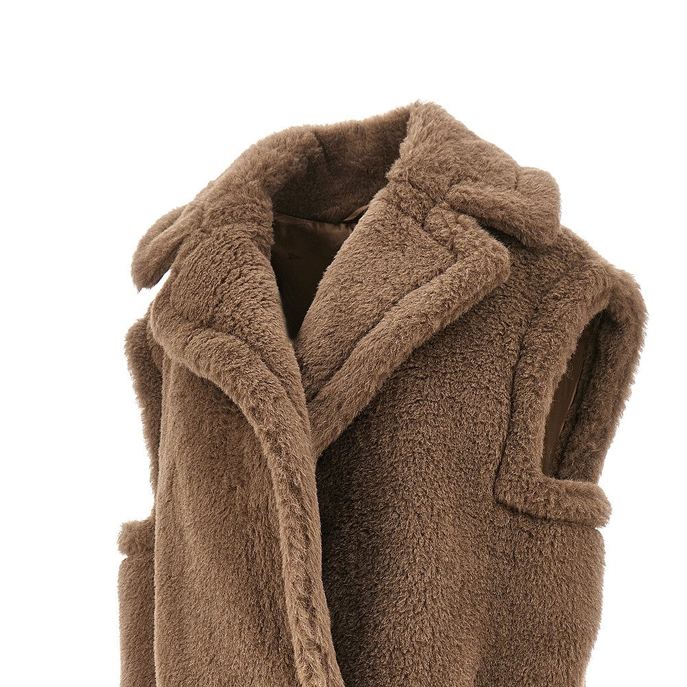 Teddy fabric oversized vest