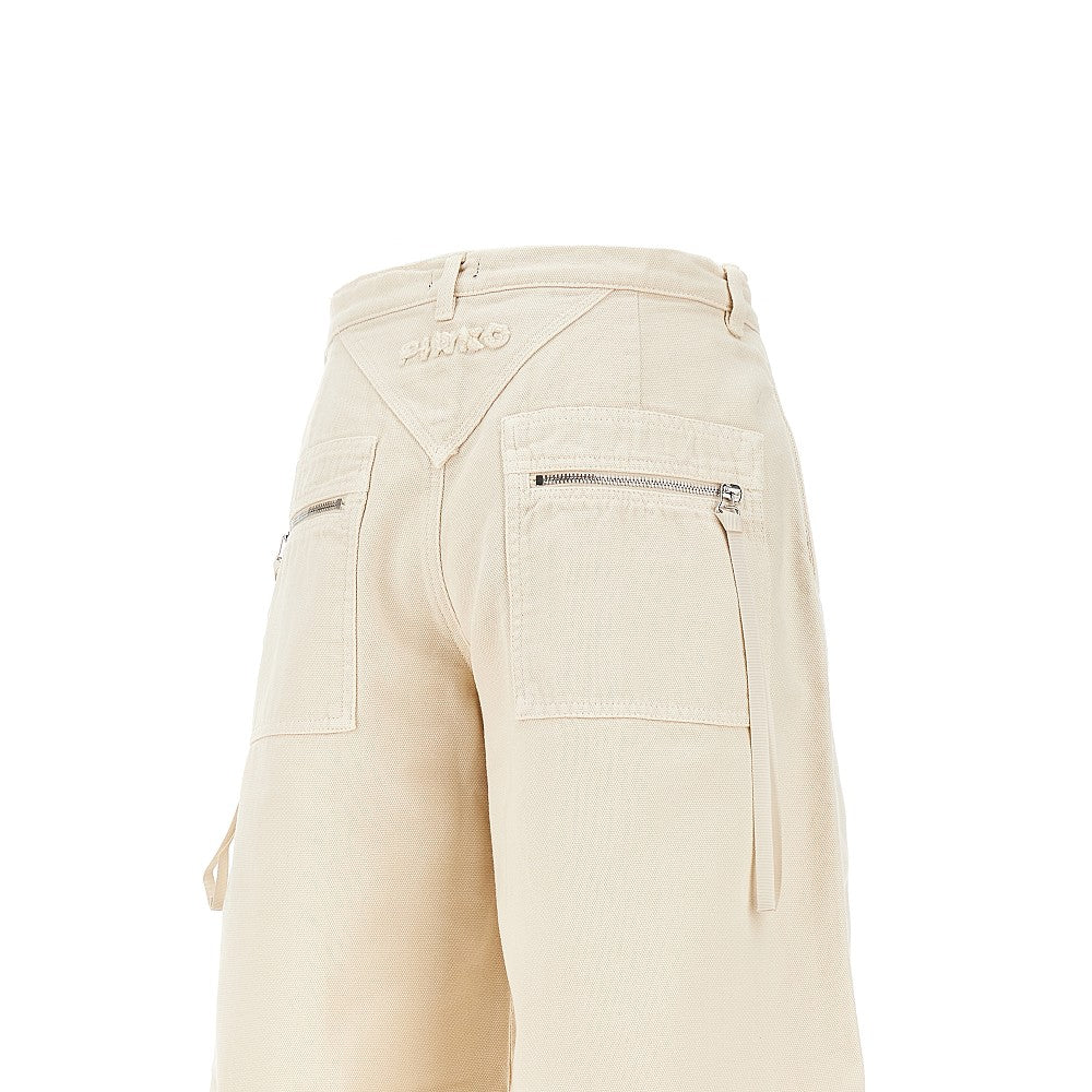 Canvas shorts with darts
