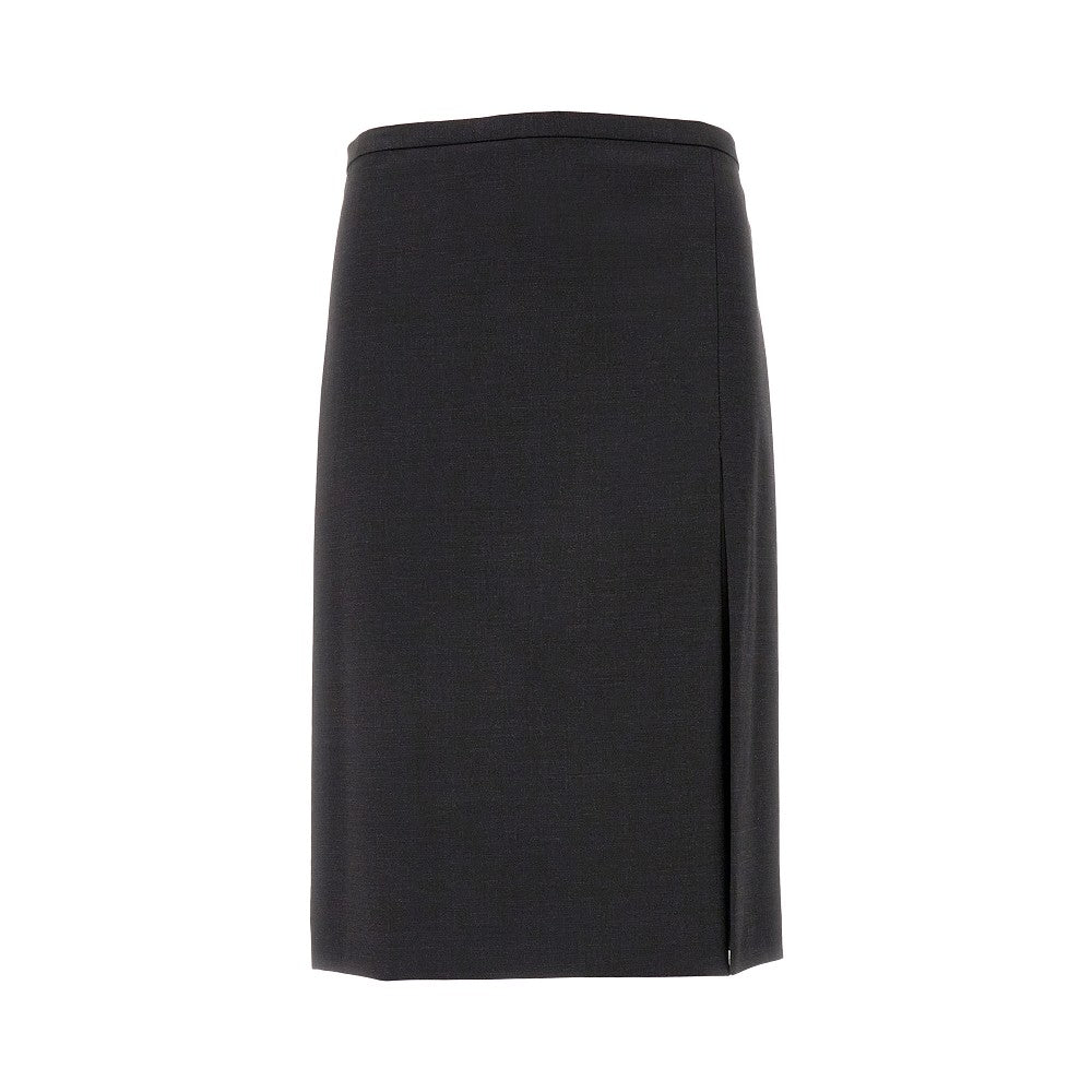 Knee-length skirt with side split