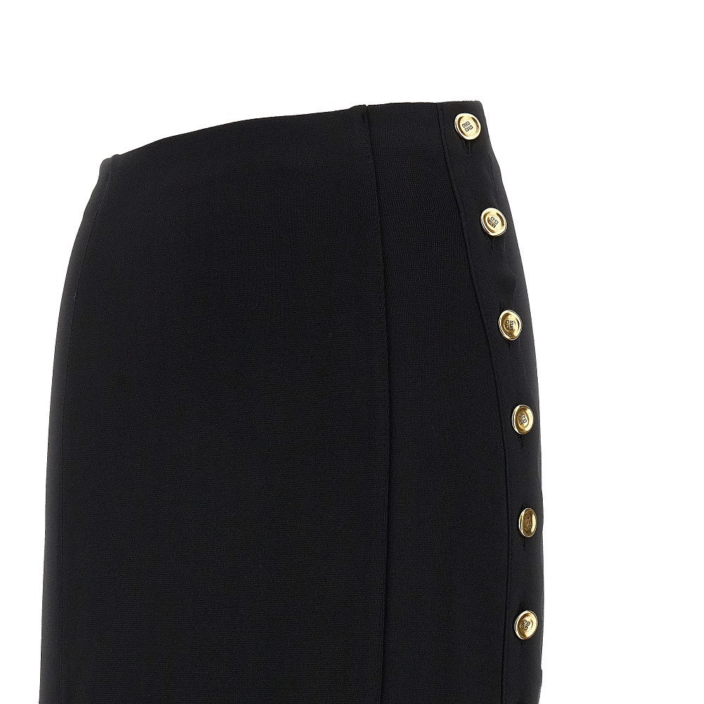 Midi skirt with side buttoning