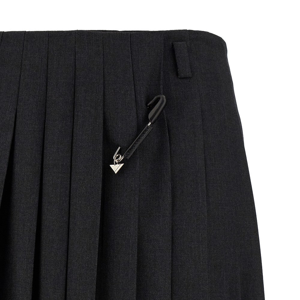 Pleated midi skirt with safety pin