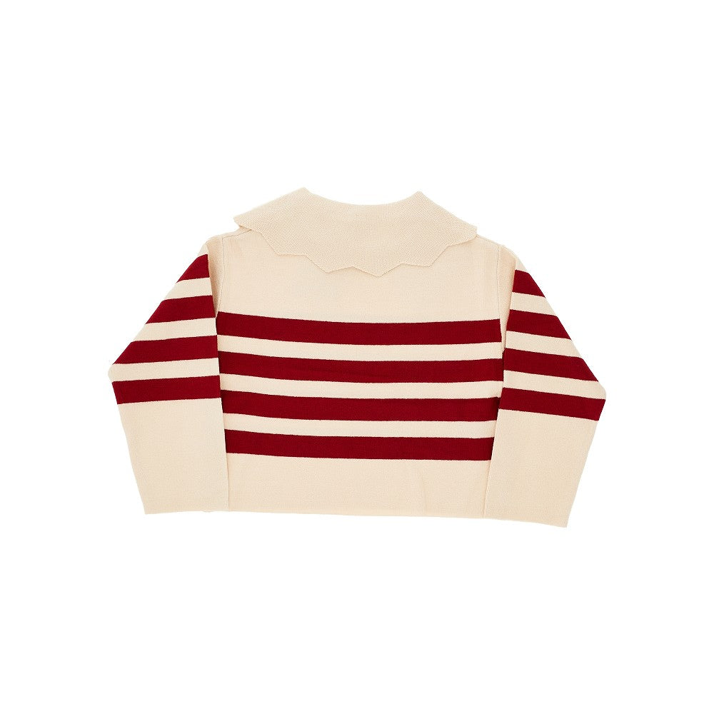 Knitted sweater with collar