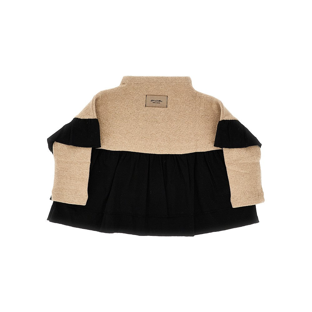 Sweater with contrasting ruffles