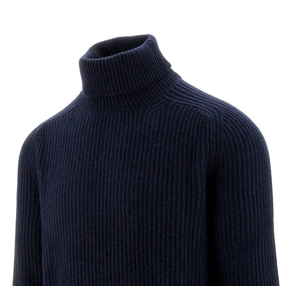 Cashmere turtleneck sweater