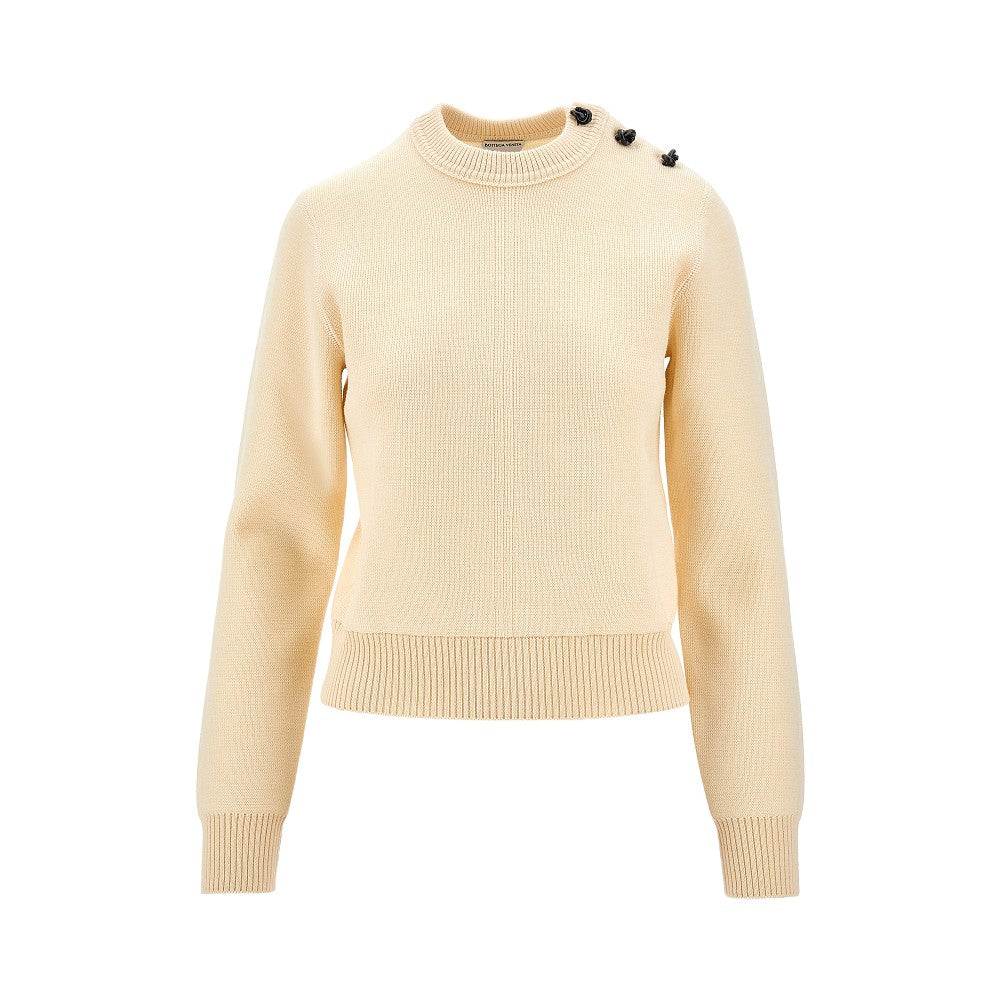 Wool sweater with knot buttons