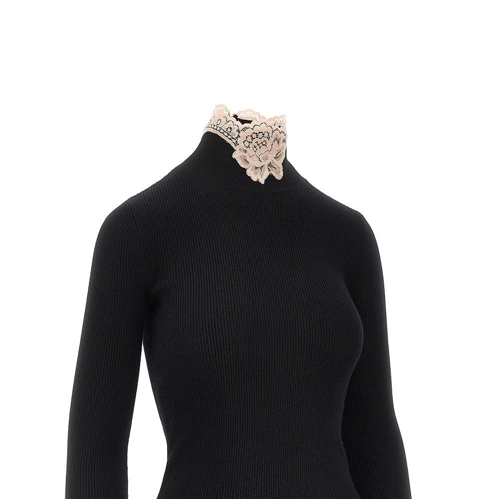 Cashmere turtleneck sweater with lace details