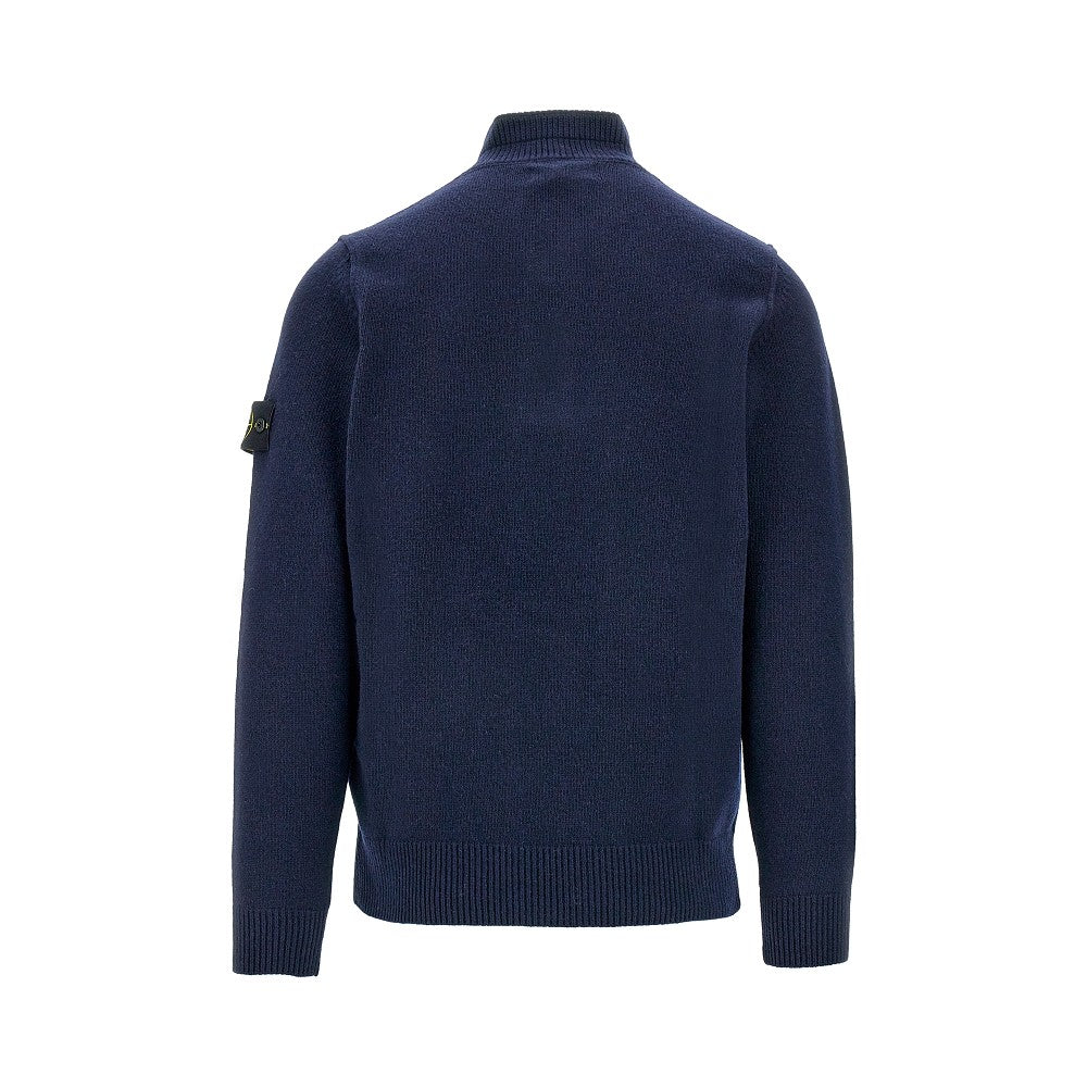 Sweater with zip and buttons