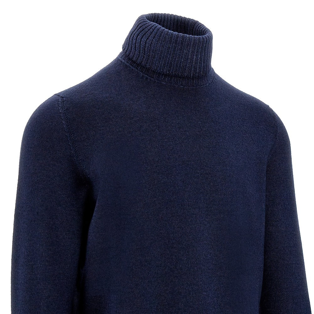 Merino wool turtleneck sweater