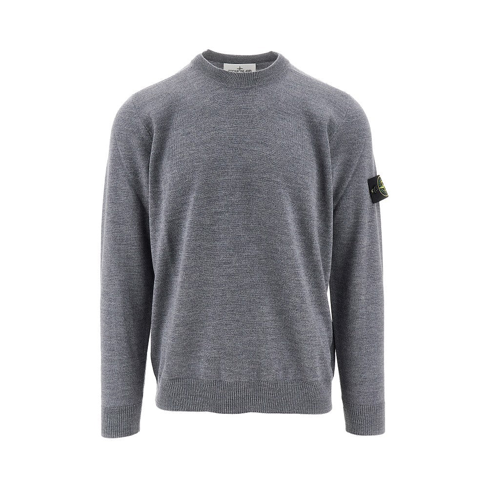 Pullover girocollo in lana con badge logo