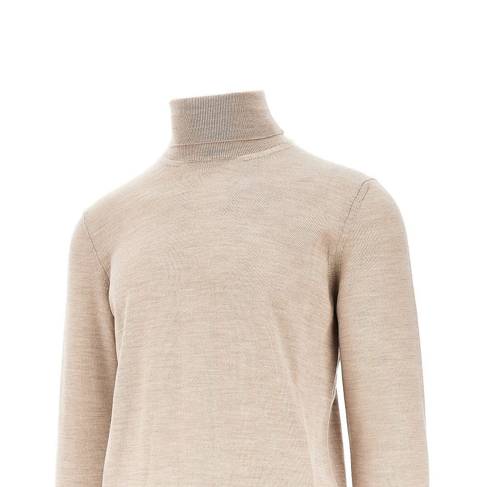Dolcevita in maglia di lana merino