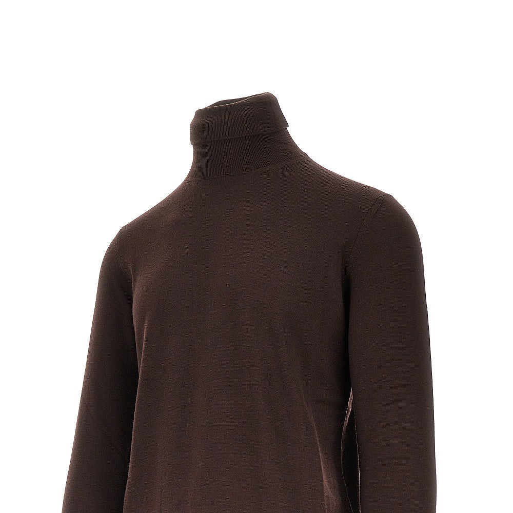 Dolcevita in maglia di lana merino
