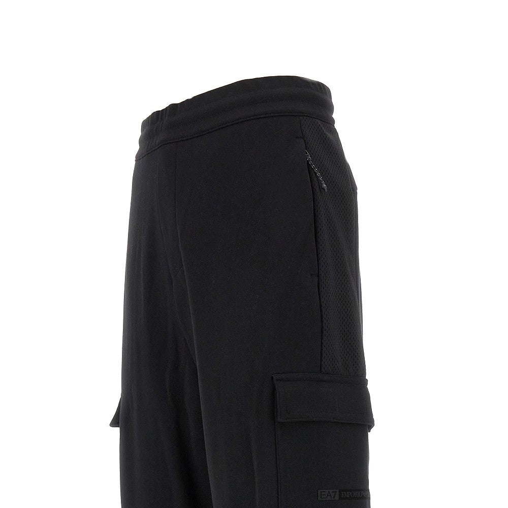 Pantalone cargo in felpa con inserti in mesh