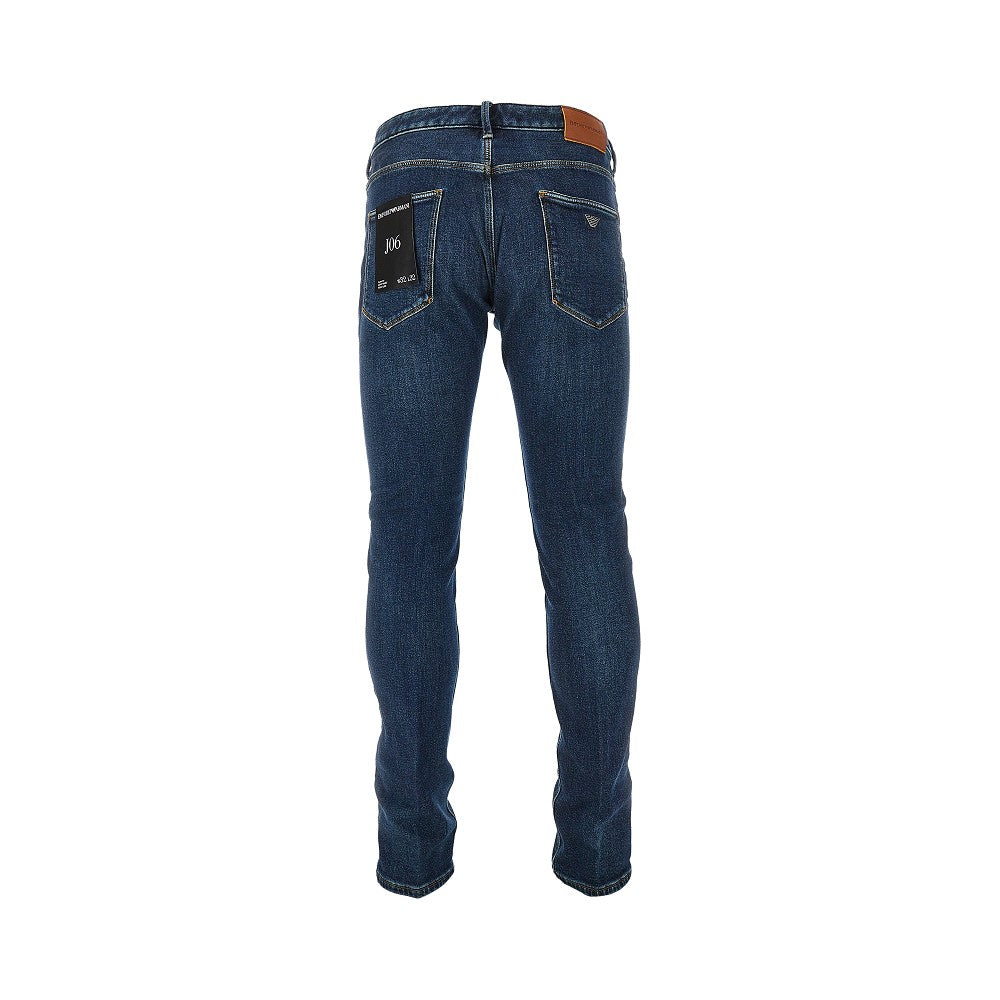 Stretch denim J06 Slim Fit jeans