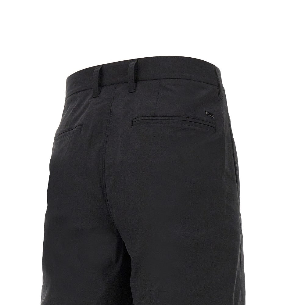 Nylon pants with dart