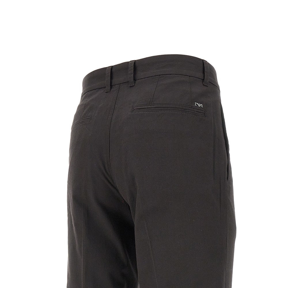 Pantalone chino in gabardine stretch