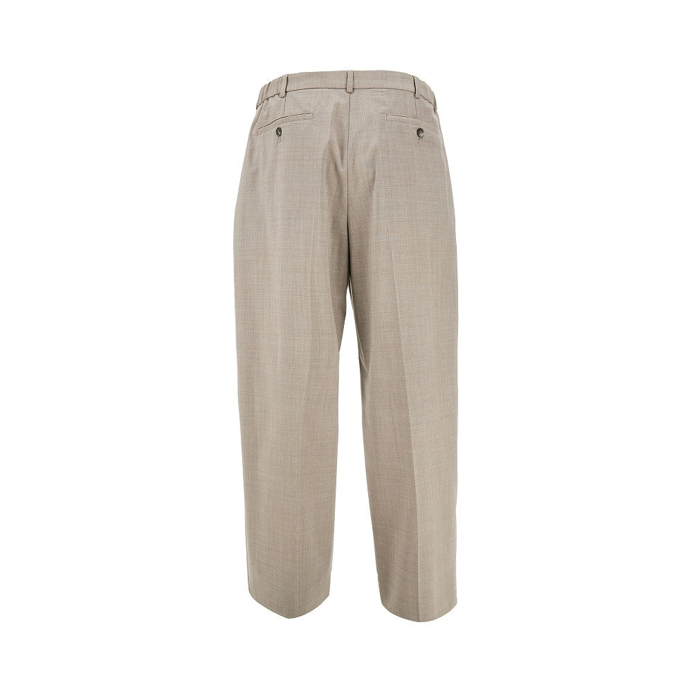 Wool pants with darts