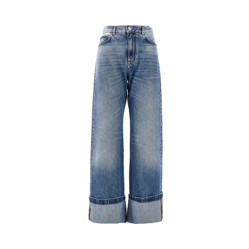 Wide leg jeans with turned-up hem