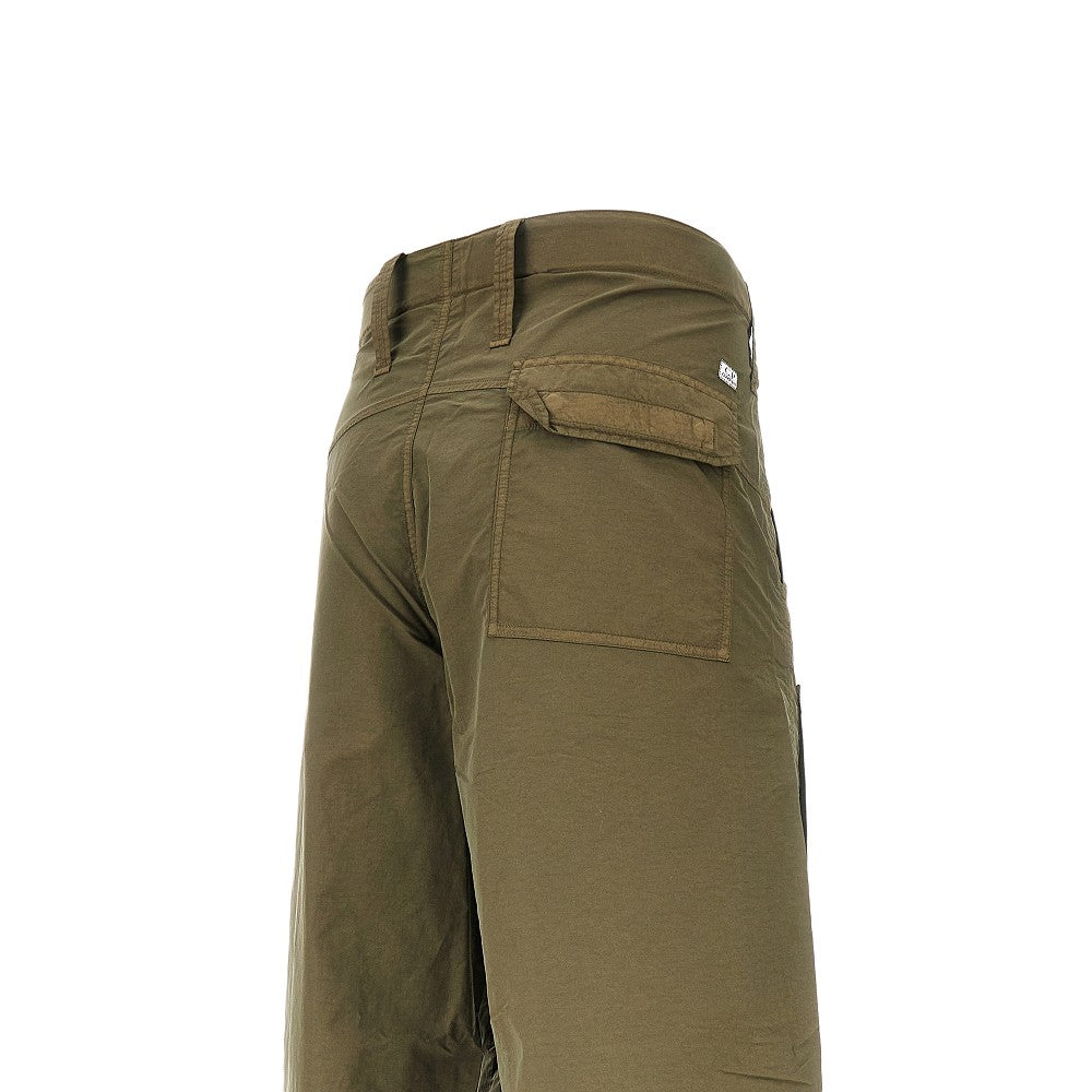 Pantalone cargo Loose Fit in Flatt Nylon