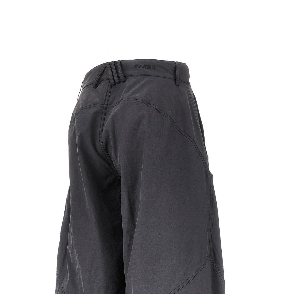 Zippers parachute pants