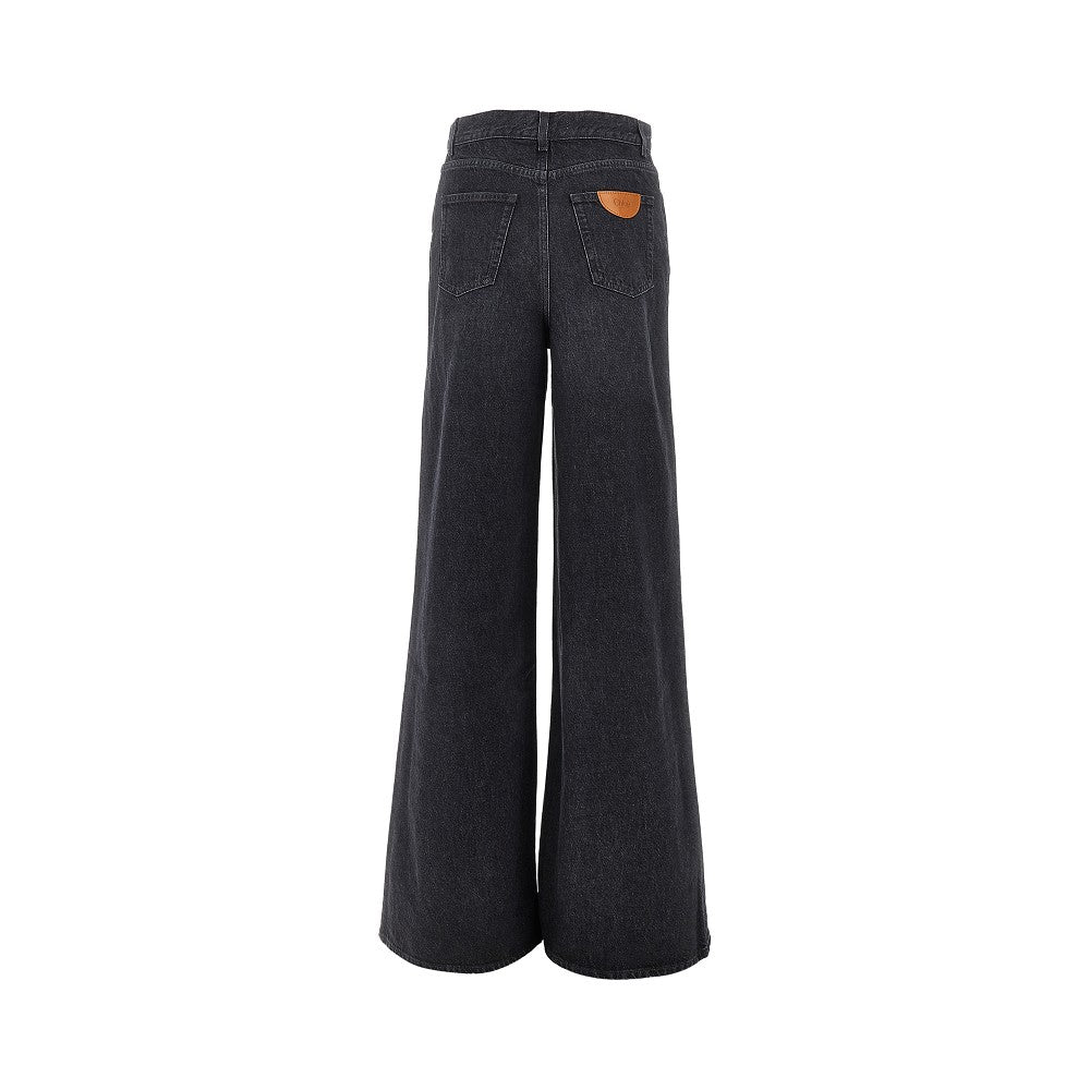 Jeans ampi a vita alta