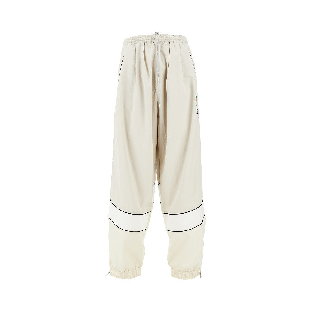 Track pants oversize in nylon