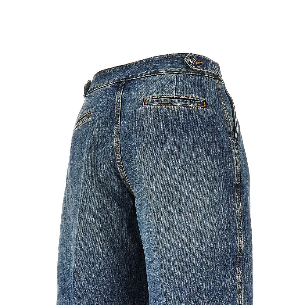Denim pants with darts
