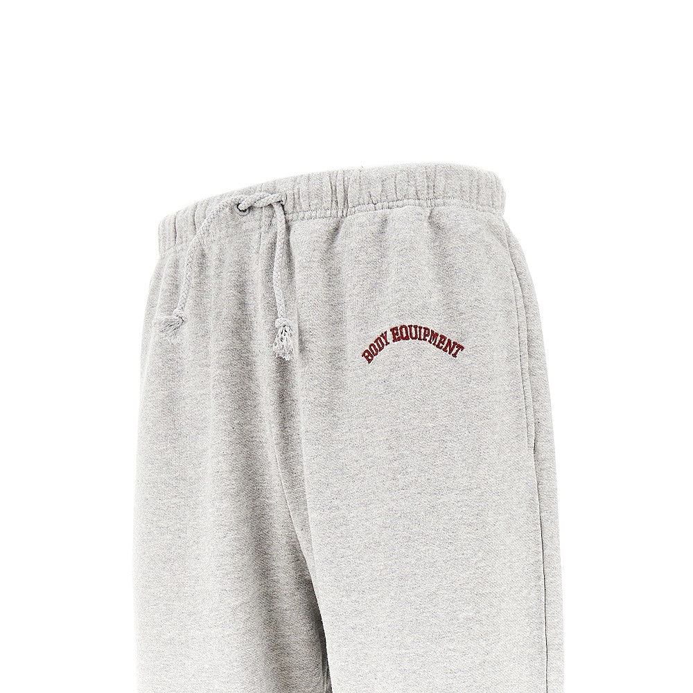 Joggers in french terry con ricamo