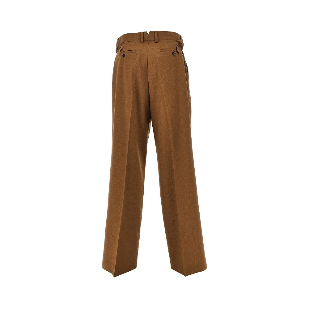 Wide leg pants with darts