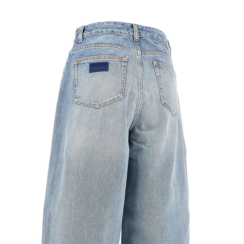Jeans in cotone organico con gamba curva