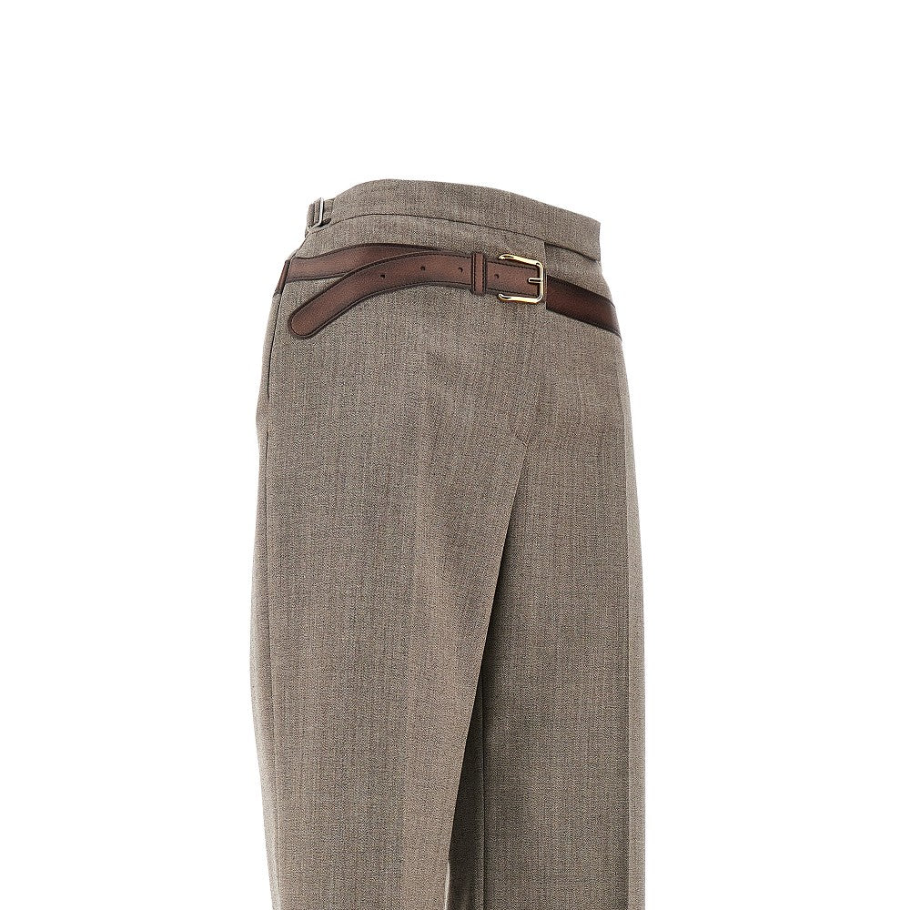 Pants with trompe l'oeil effect belt
