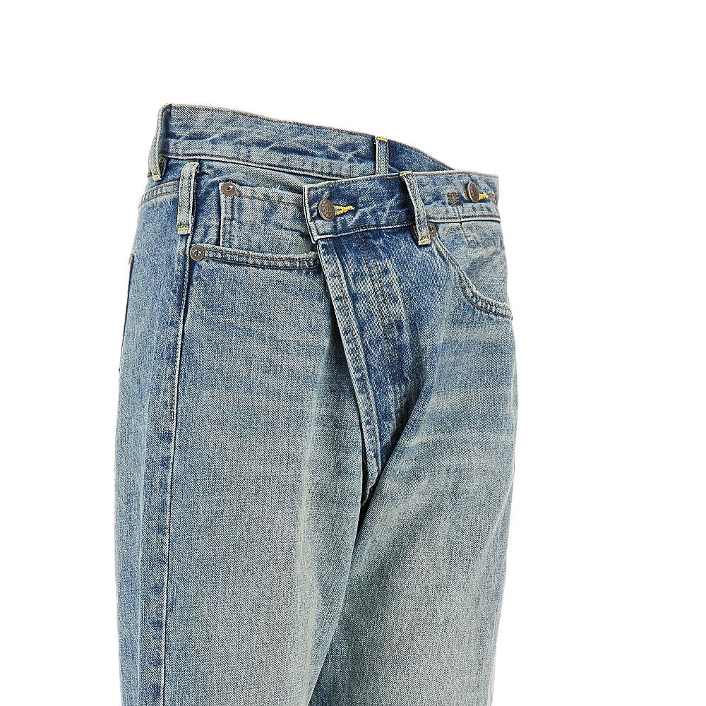 'Crossover' jeans