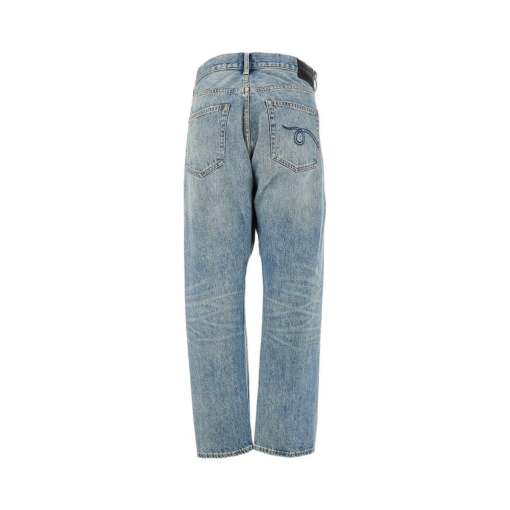 'Crossover' jeans