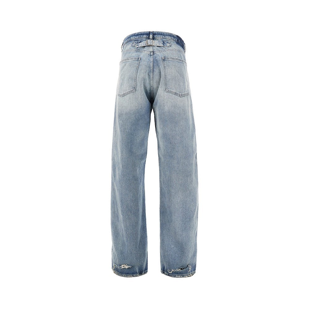Straight leg jeans with rear buckle
