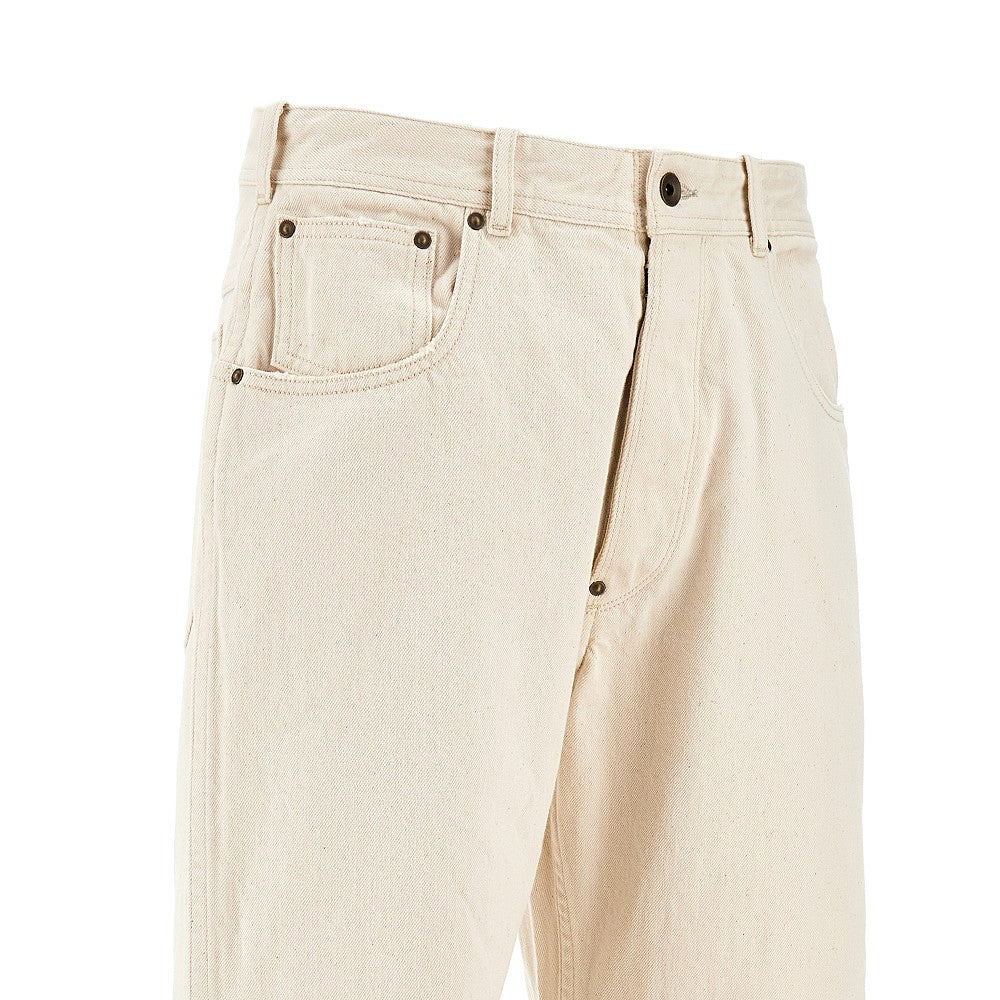 Wide-leg jeans with raw-cut hem