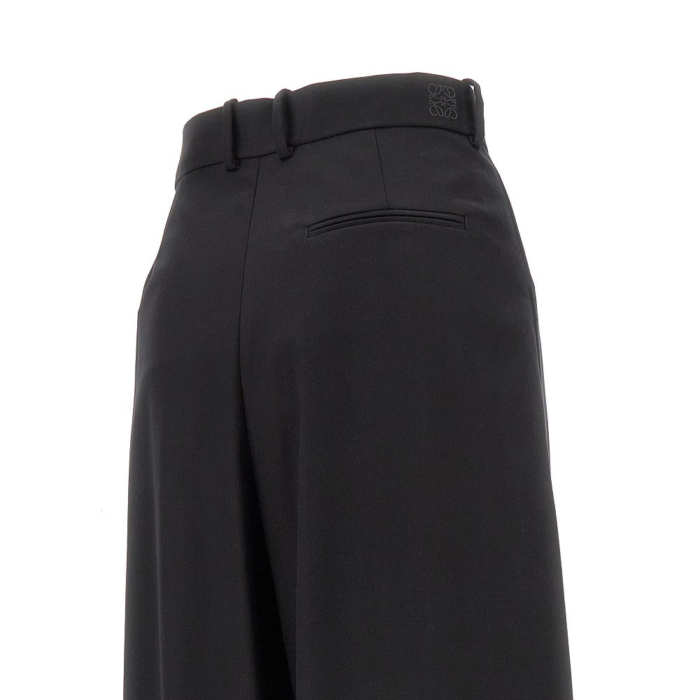 Pantalone a gamba ampia con pinces
