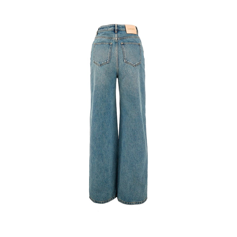 Loose leg high-waisted jeans