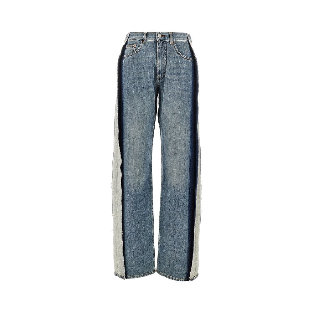 Straight leg jeans with excess fabric