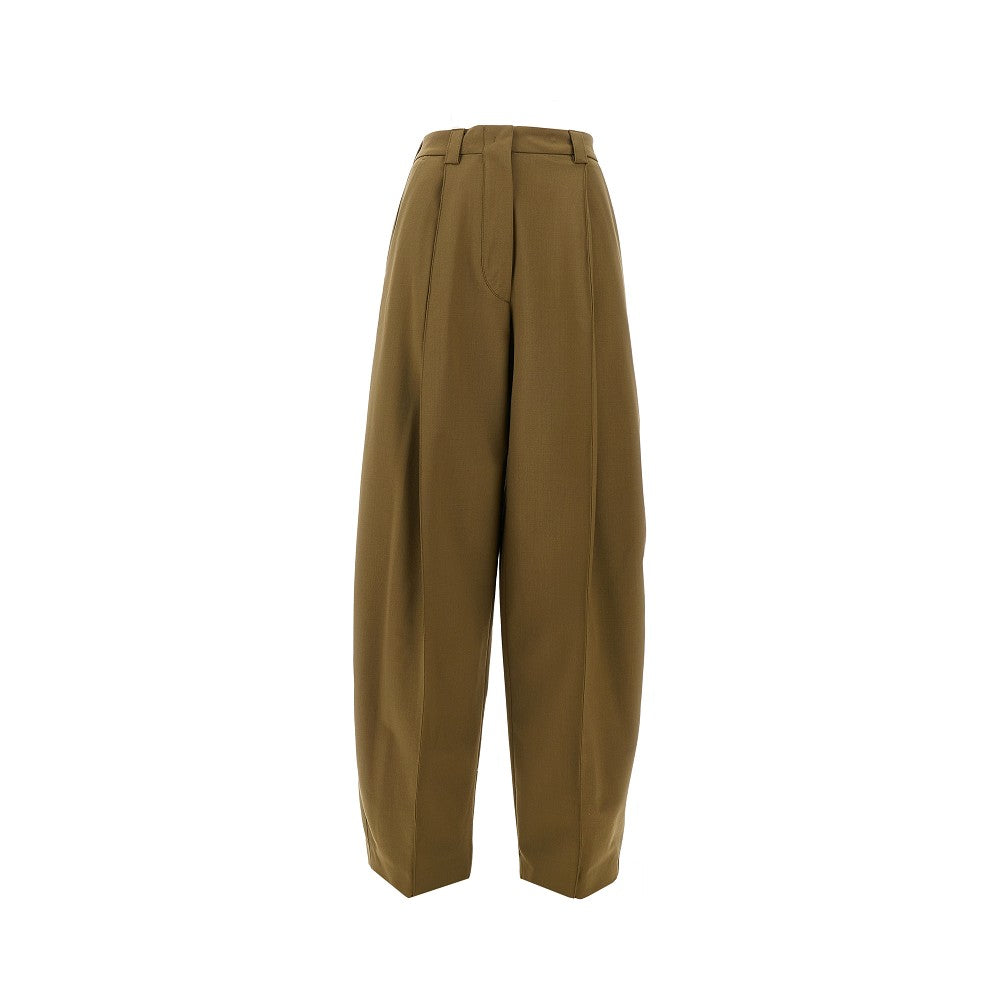Pantalone affusolato in gabardine con pince