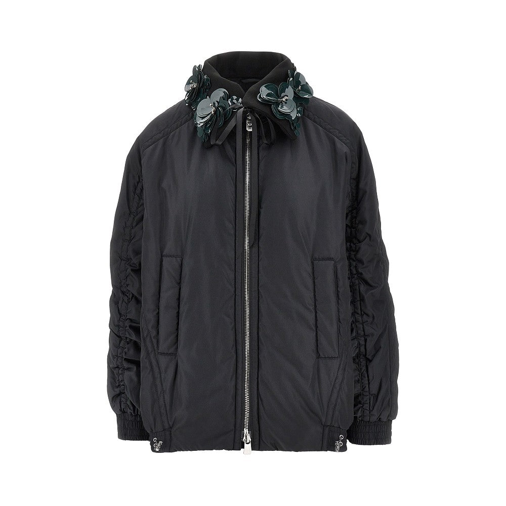 Blouson imbottito con colletto ricamato