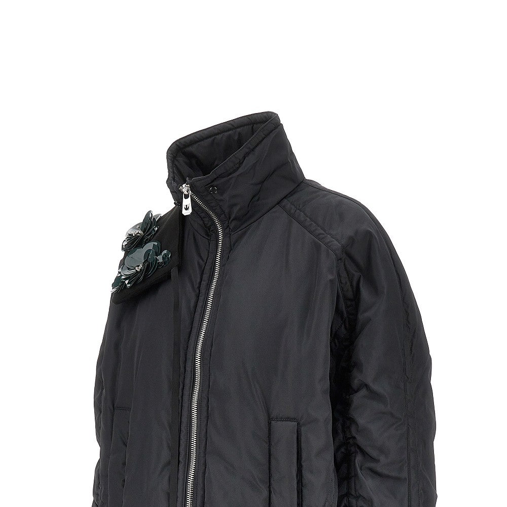 Blouson imbottito con colletto ricamato