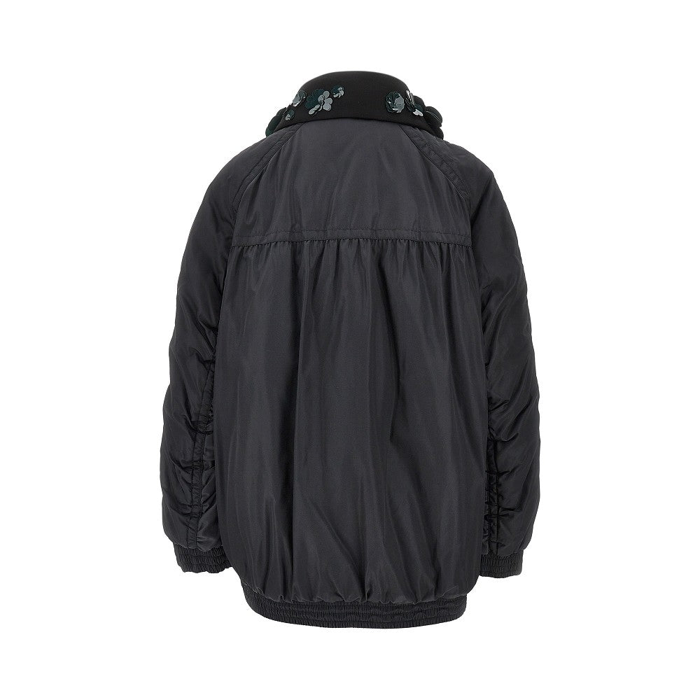 Blouson imbottito con colletto ricamato