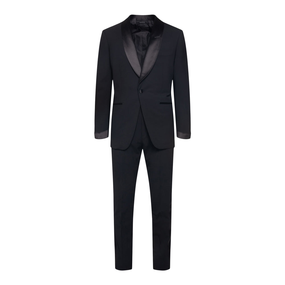 Completo nero elegante