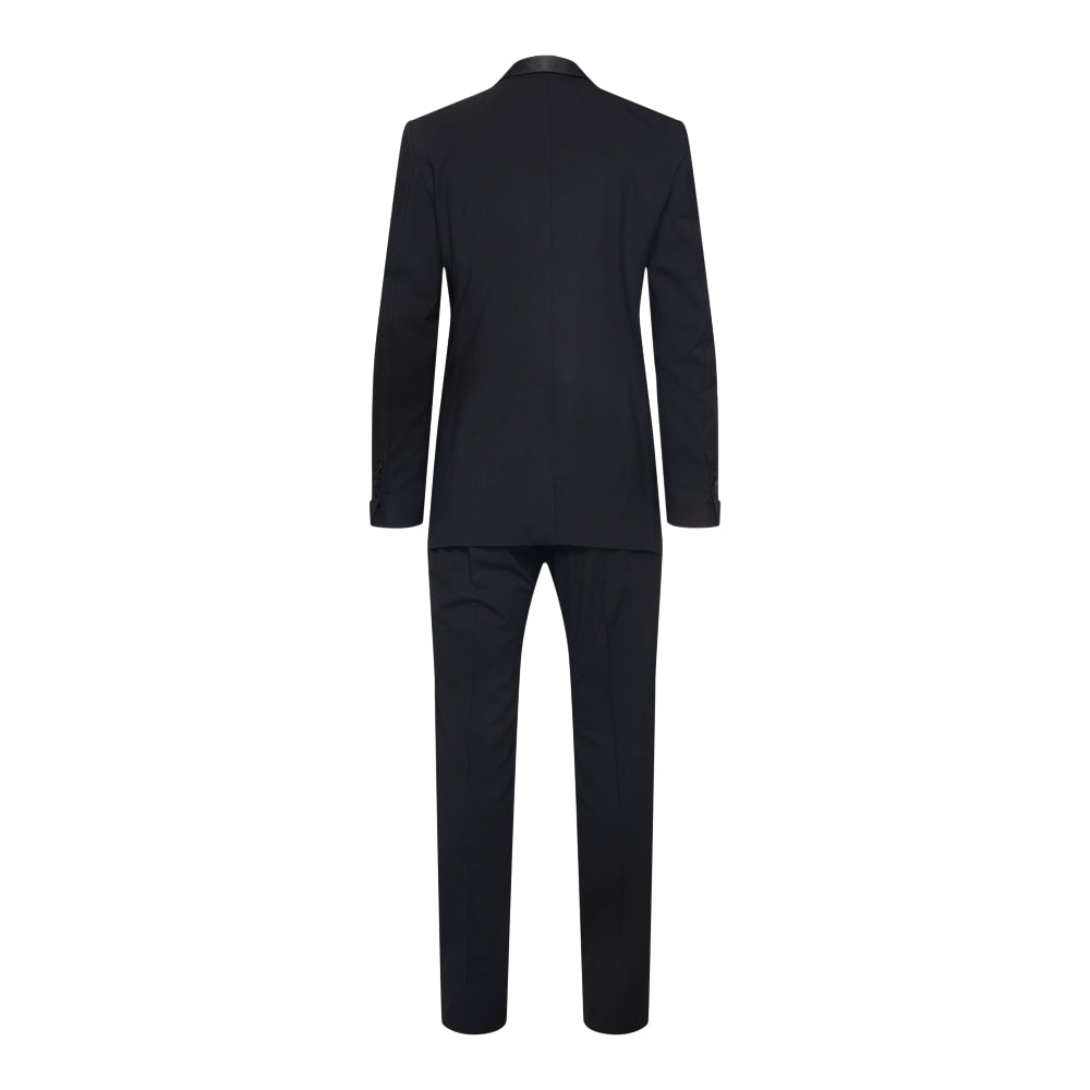 Completo nero elegante